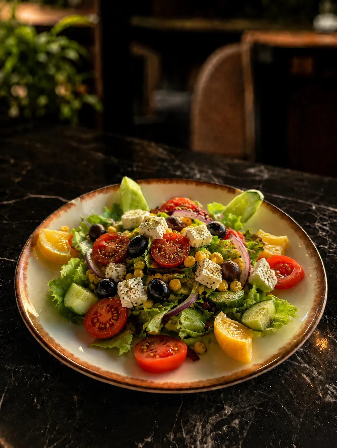 Akdeniz Salatası